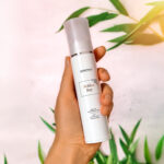 Drėkinantis, atstatomasis “Golden Ray” veido kremas